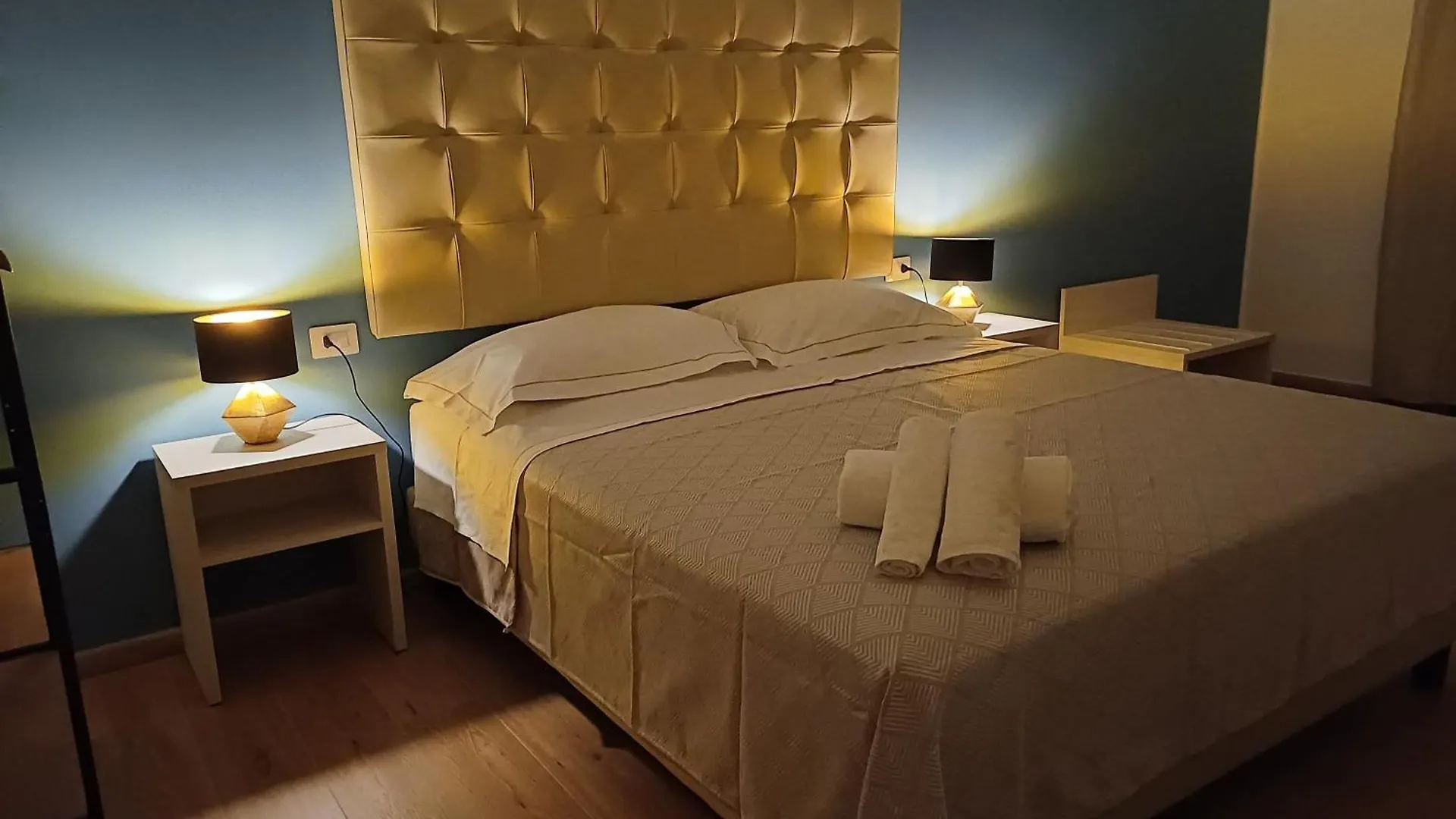 Luxury Rooms Bari Itálie
