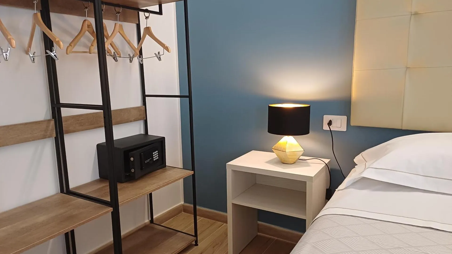Penzion Luxury Rooms Bari Itálie